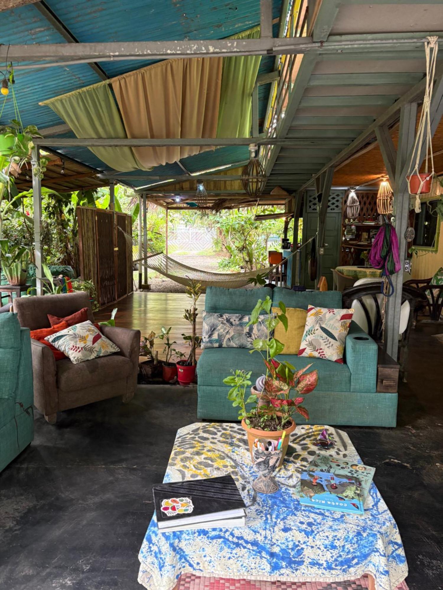 Hotel Orgánico Punta Riel Cahuita Esterno foto